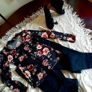 One of my fav Floral shirt wit attached choker